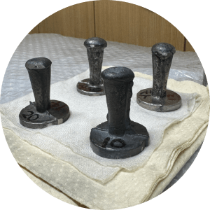 ロット単位で化学・機械的性質を記録・確認